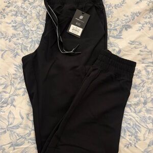 JAANUU NWT Black Scrub Joggers